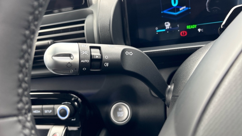 Hyundai INSTER 85kW 02 49kWh 5dr Auto Electric Hatchback